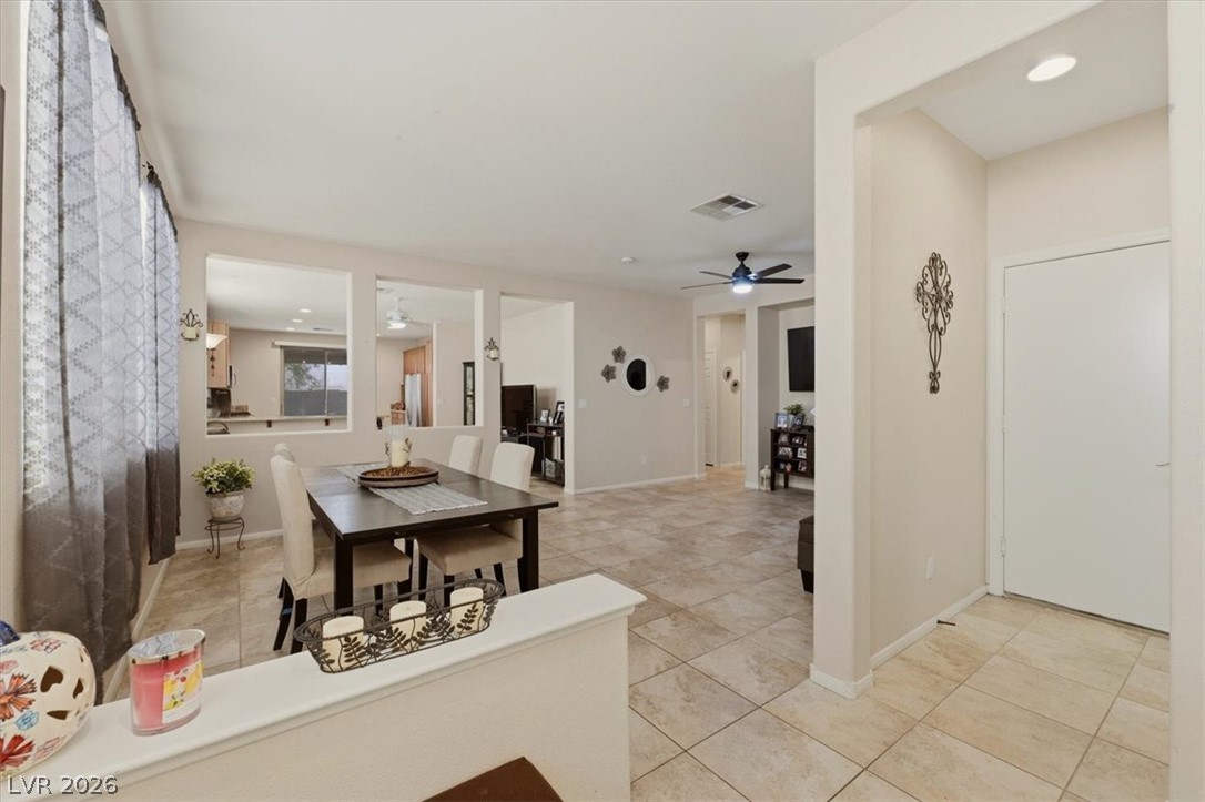 4417 Desert Park Avenue Property Photo 3