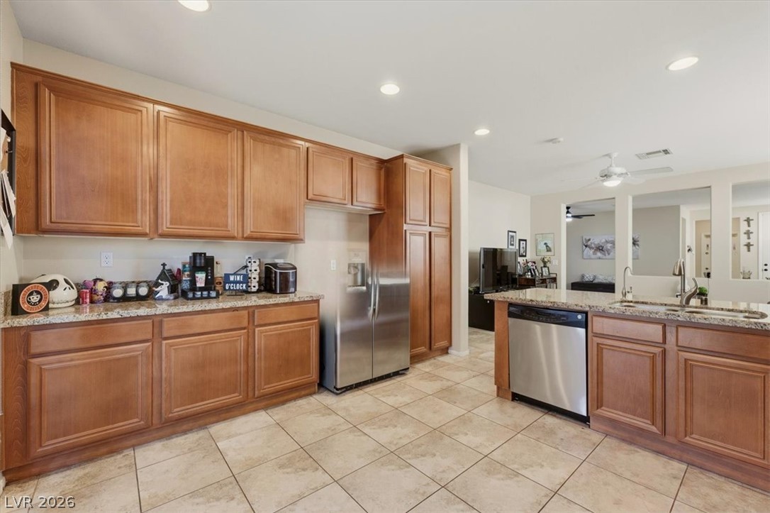 4417 Desert Park Avenue Property Photo 8