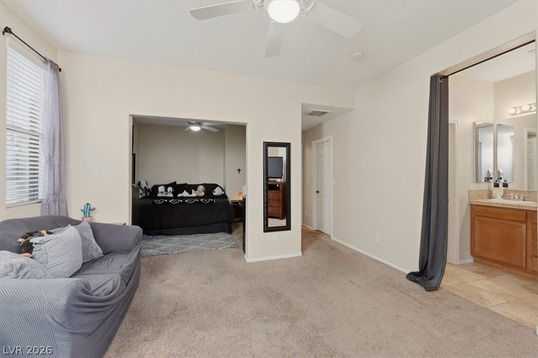 4417 Desert Park Avenue Property Photo 14