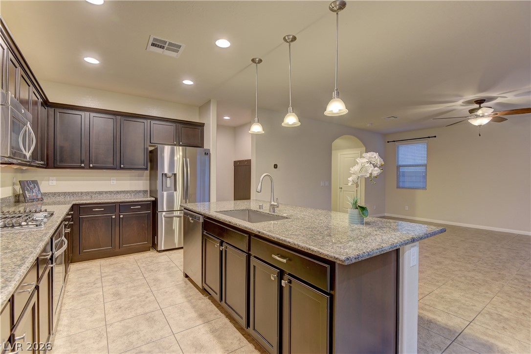 9667 Treeline Run Avenue Property Photo 14