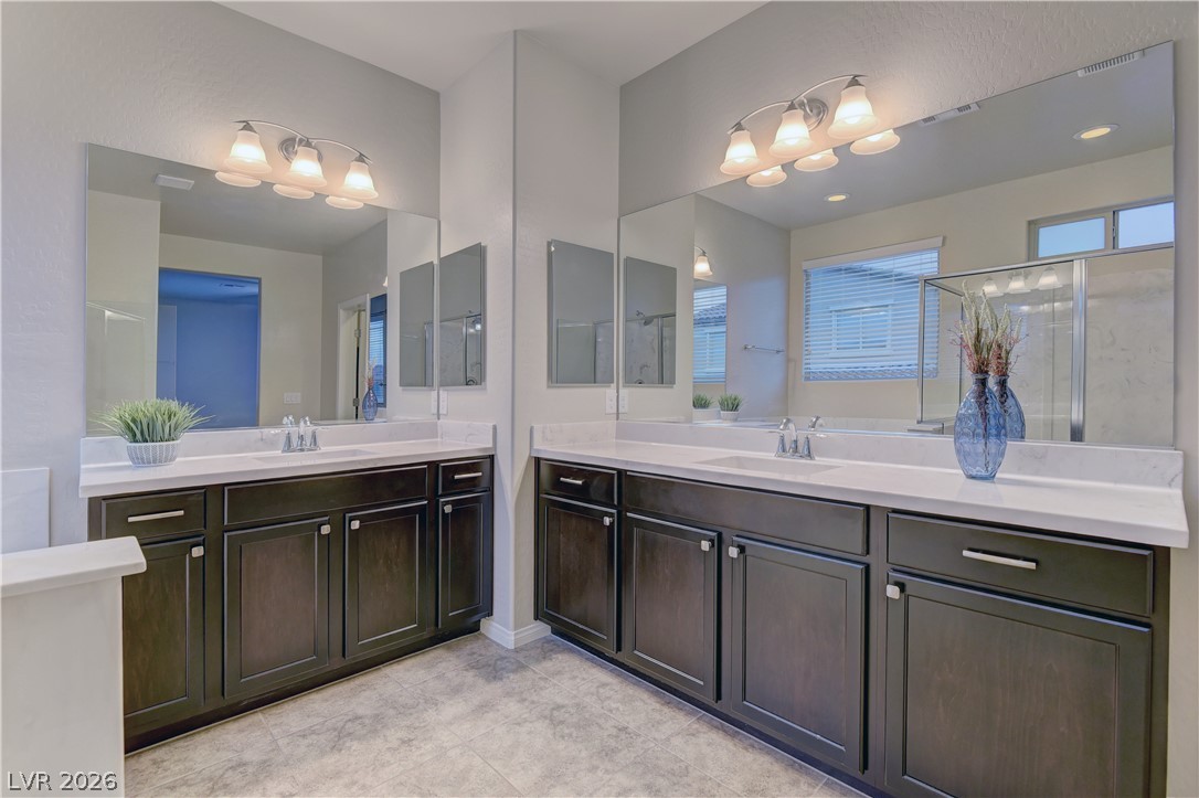 9667 Treeline Run Avenue Property Photo 22