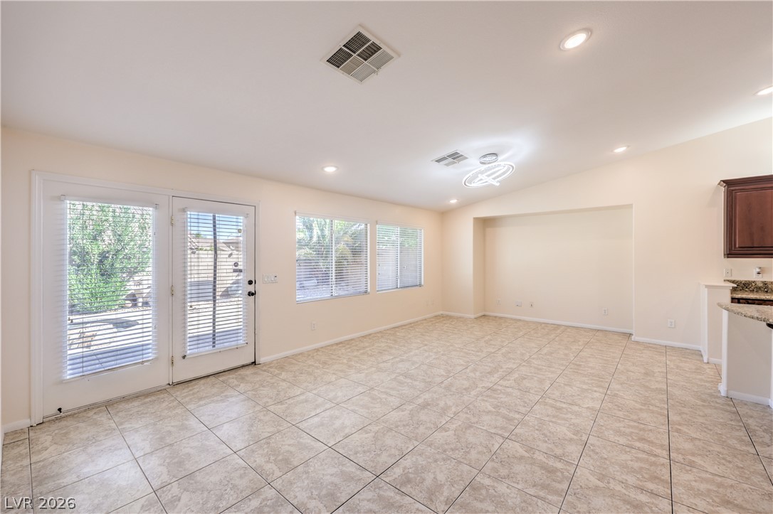 7608 Stray Horse Avenue Property Photo 14