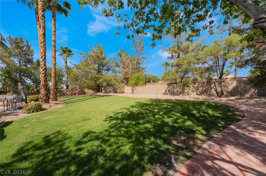 10610 Fairfield Avenue Property Photo 55