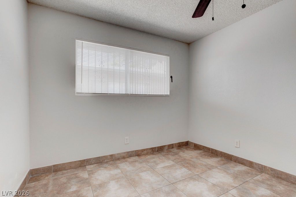 421 North Decatur Boulevard 2 Property Photo 15