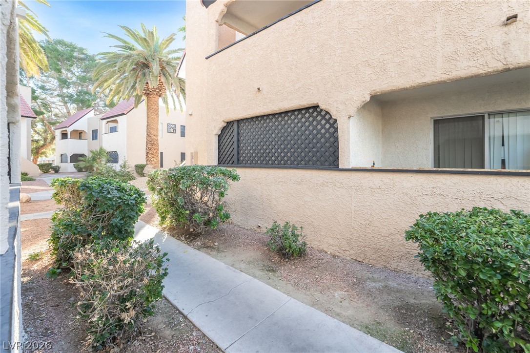 5064 Spencer Street A Property Photo 29