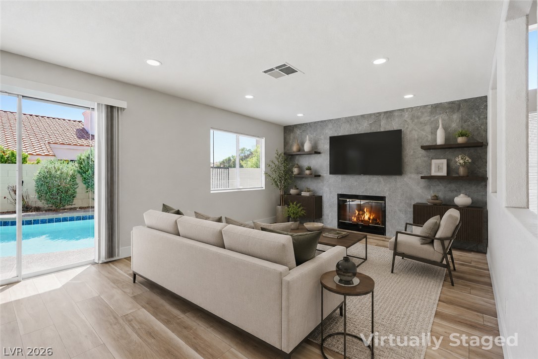 1620 Western Lily Street Property Photo 6