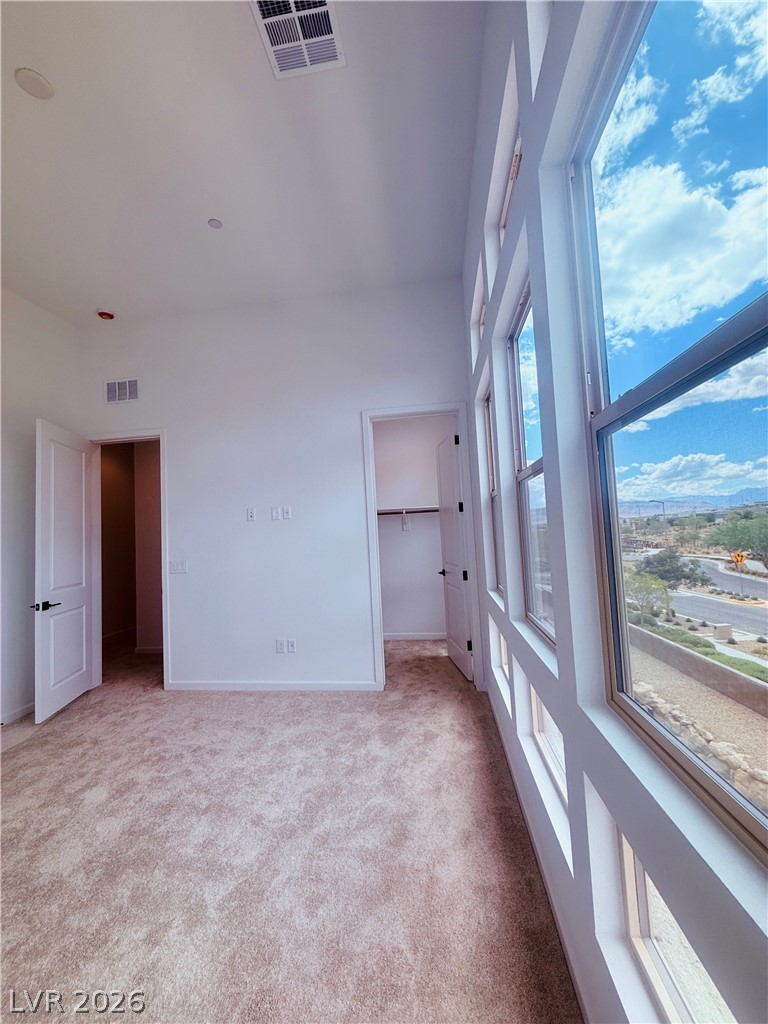 643 Talon Ridge Street Property Photo 3