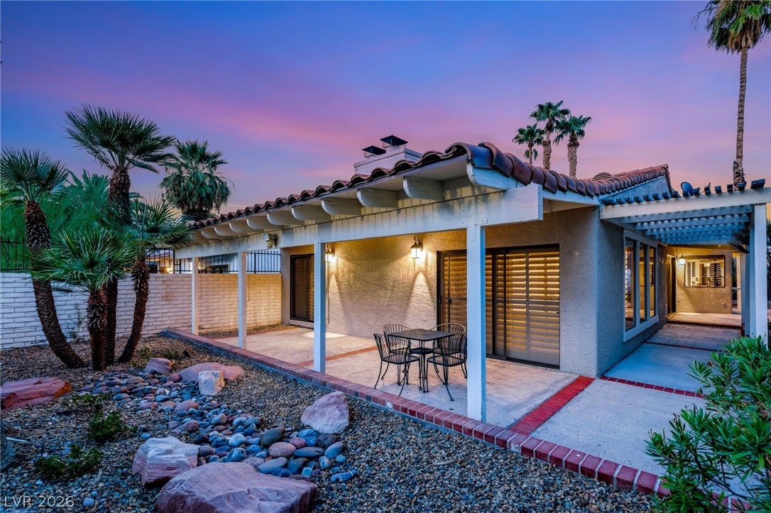 2312 Plaza Del Prado Property Photo 3