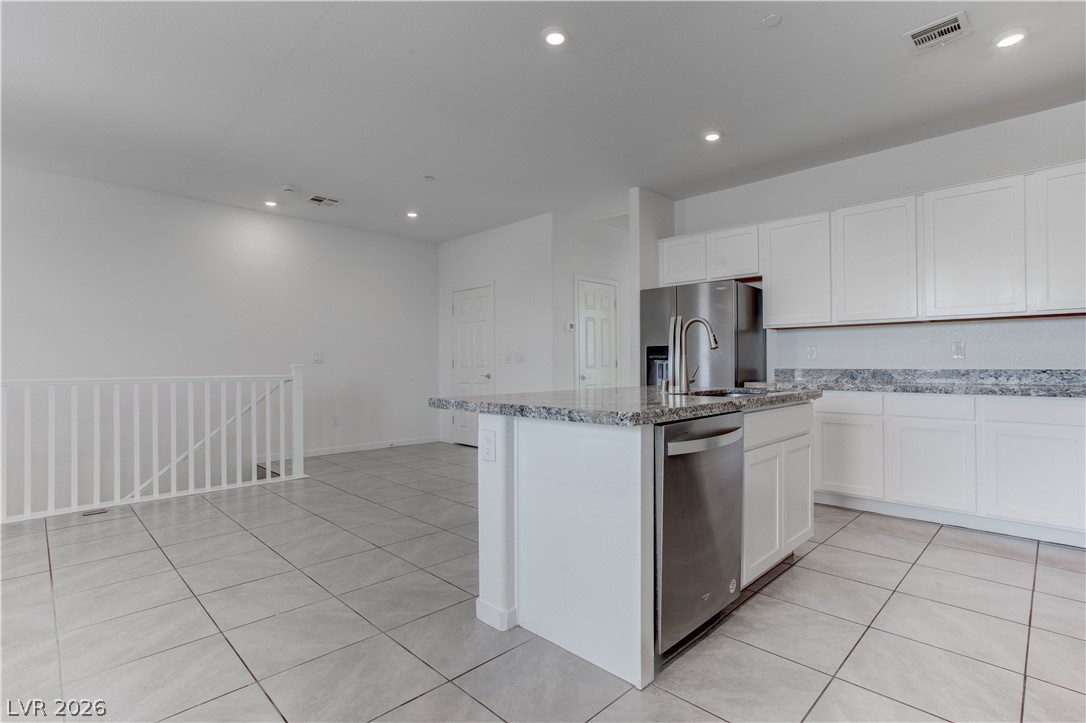 929 Kyanite Lane Property Photo 10