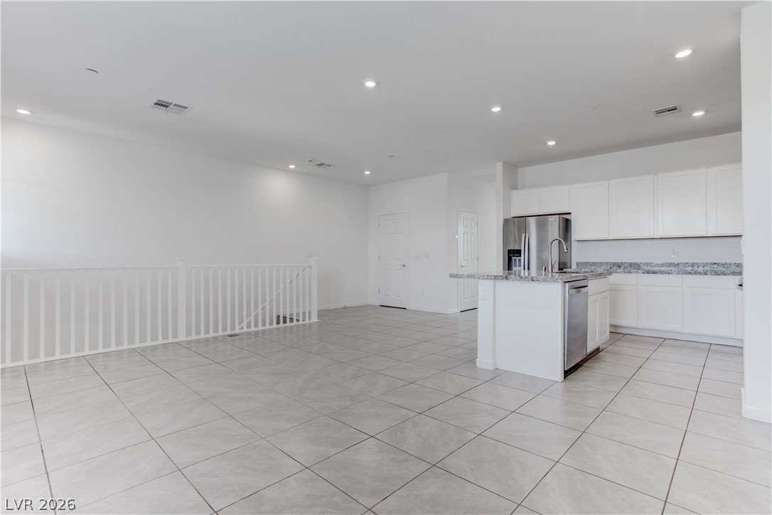 929 Kyanite Lane Property Photo 11