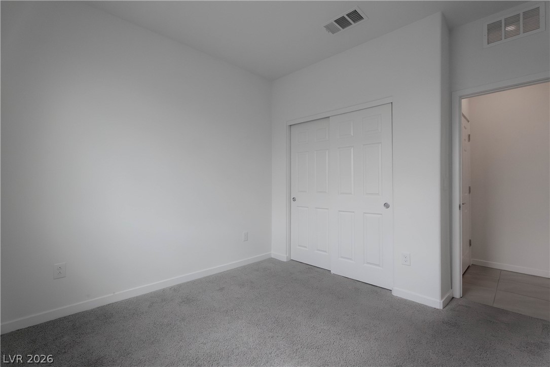902 Bronzite Street Property Photo 27