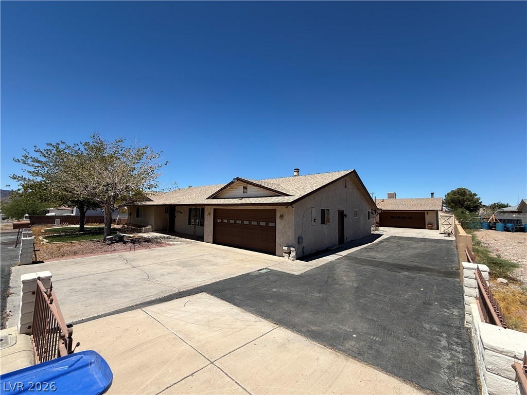 1560 Rocking Horse Drive Property Photo 6