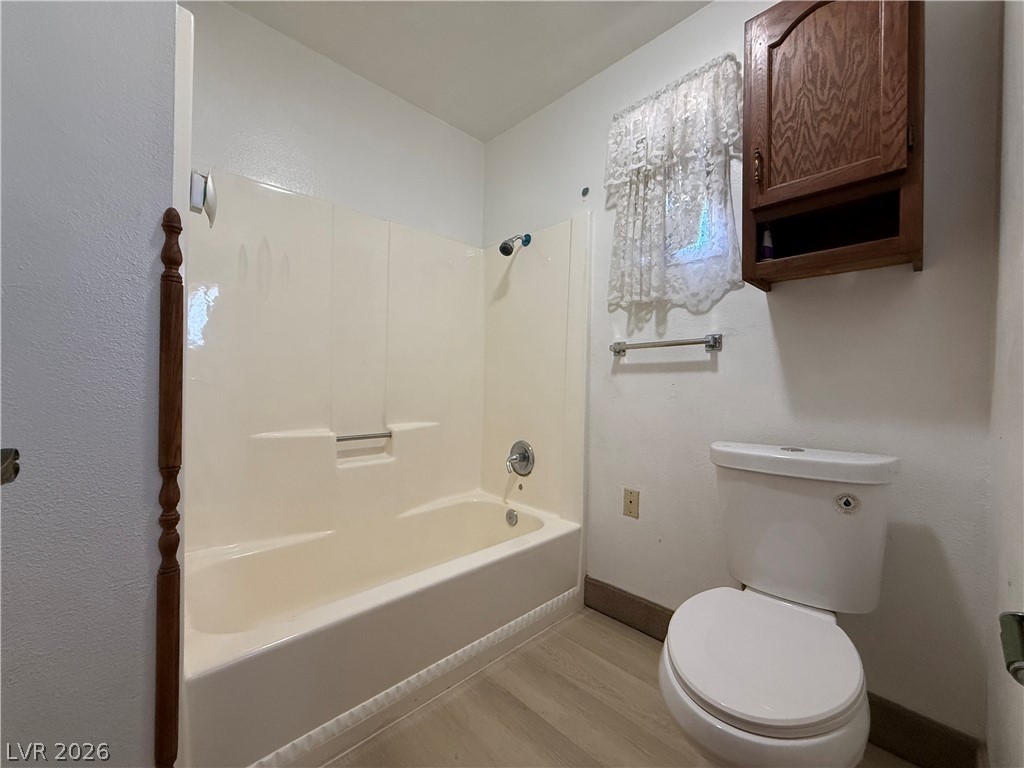 1560 Rocking Horse Drive Property Photo 32