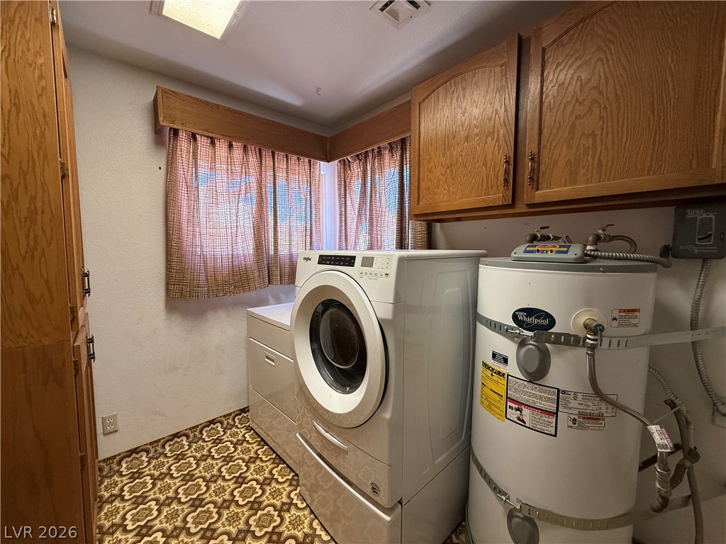 1560 Rocking Horse Drive Property Photo 38