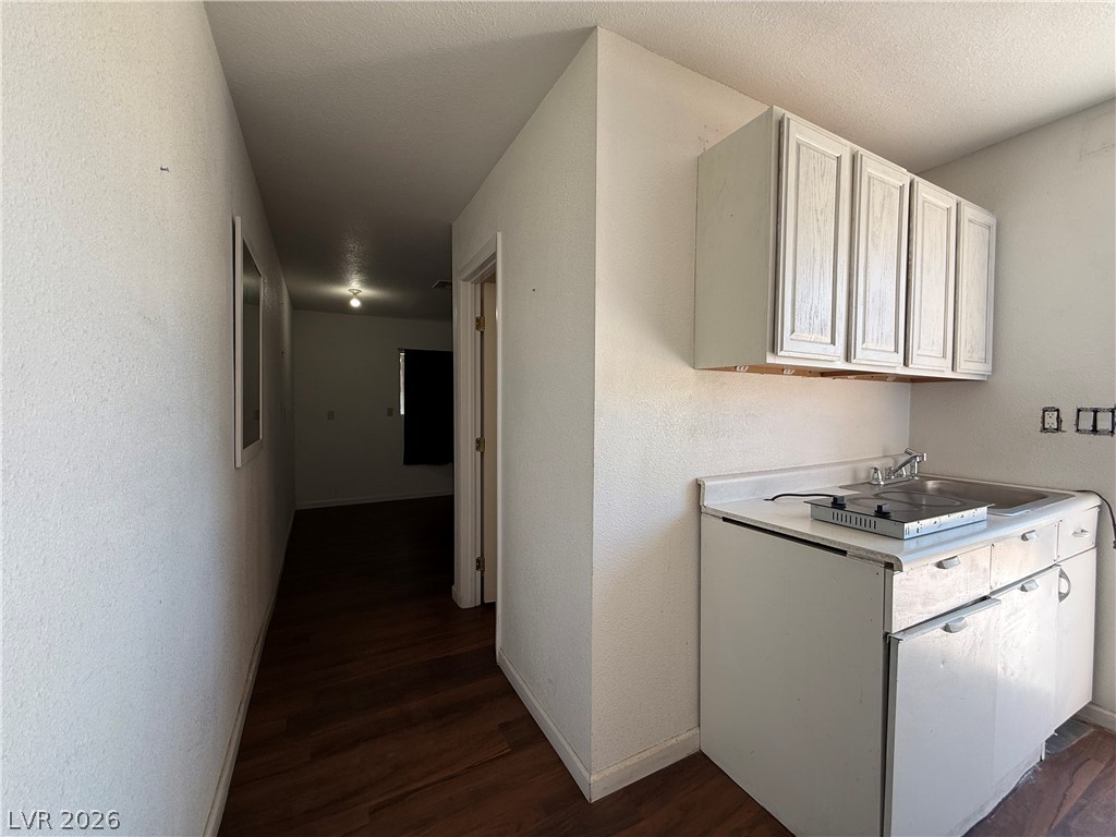 1560 Rocking Horse Drive Property Photo 45