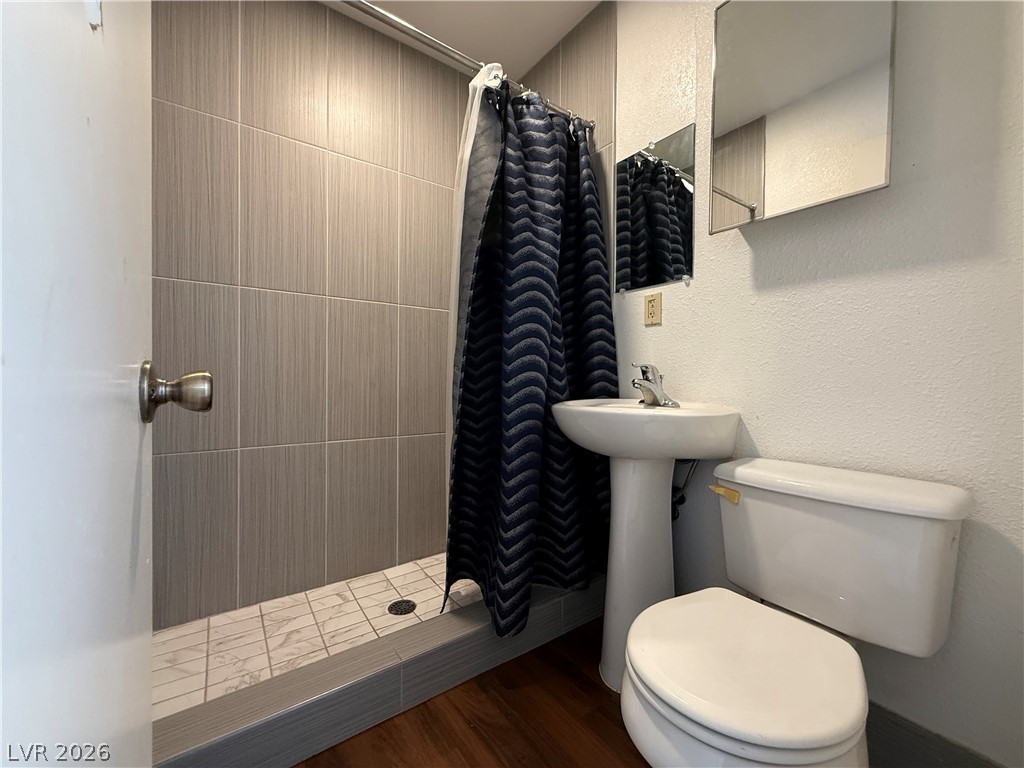 1560 Rocking Horse Drive Property Photo 49