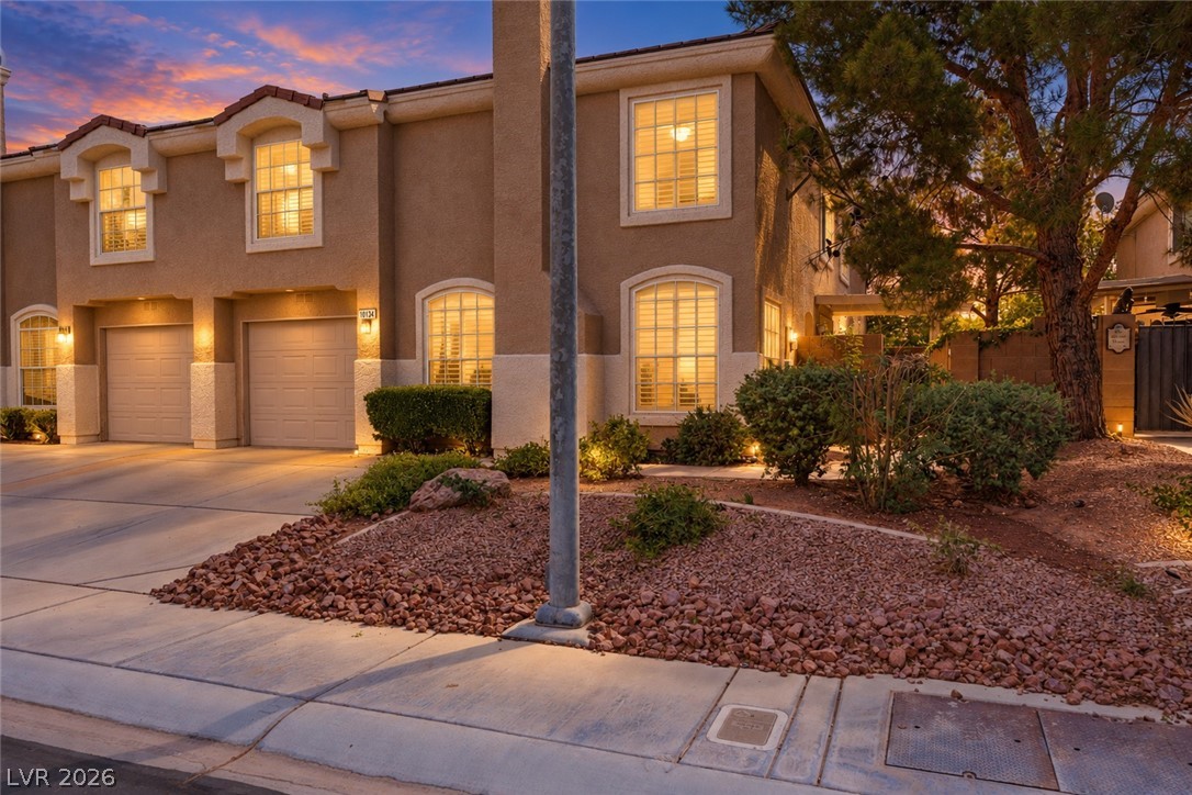 10134 Quaint Tree Street Property Photo 2