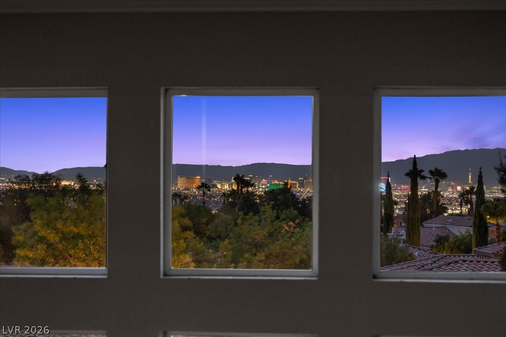 2948 Via Meridiana Property Photo 16