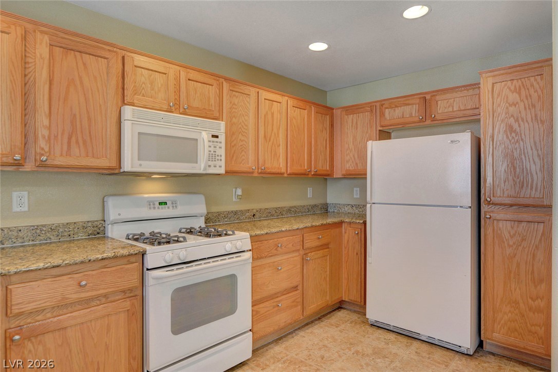 10254 Ladybug Bend Street Property Photo 12
