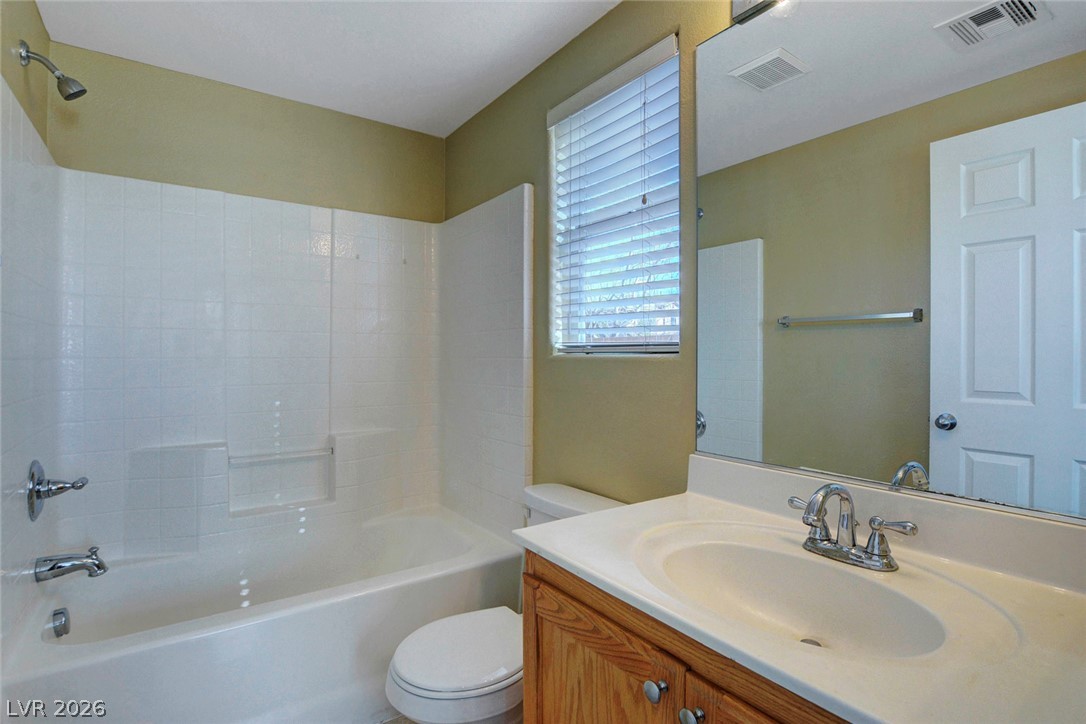 10254 Ladybug Bend Street Property Photo 21