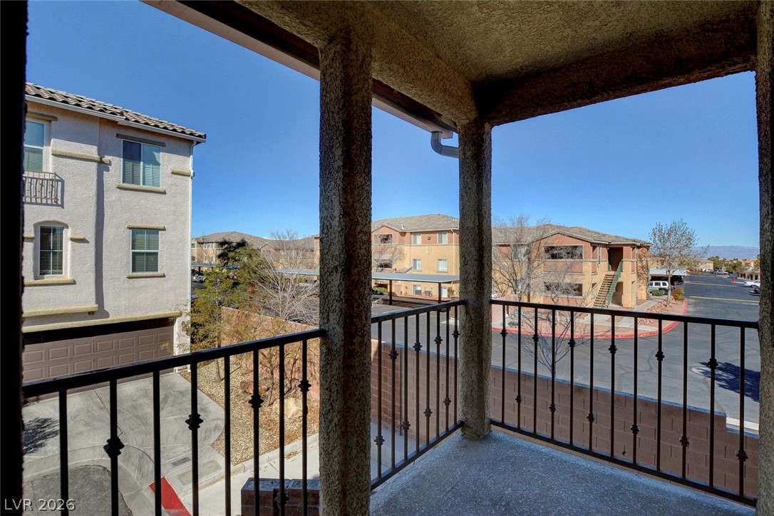 10254 Ladybug Bend Street Property Photo 34