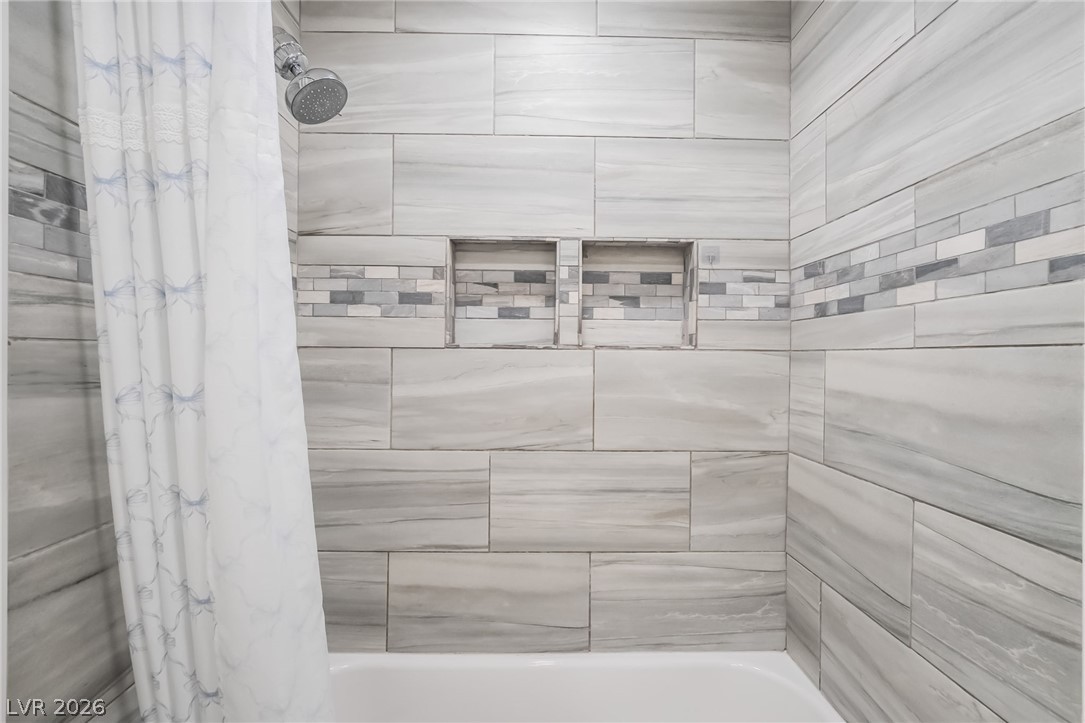 8253 Ruby Mountain Way Property Photo 30