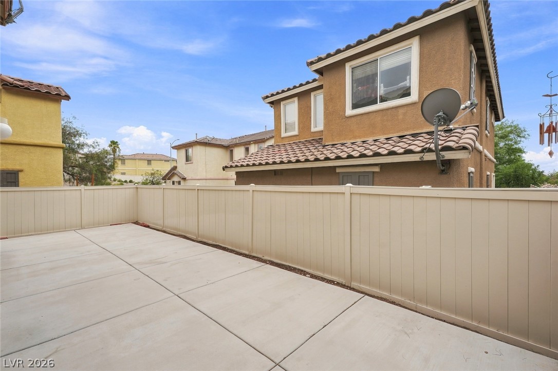 1915 Sundown Canyon Drive Property Photo 32