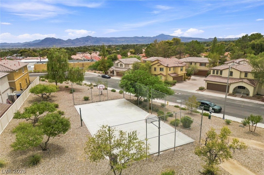 1915 Sundown Canyon Drive Property Photo 36