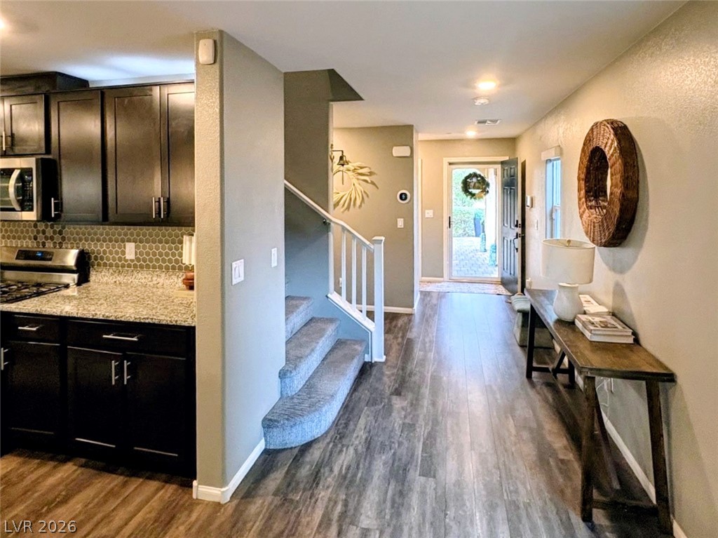 3025 Taranto Heights Avenue Property Photo 6