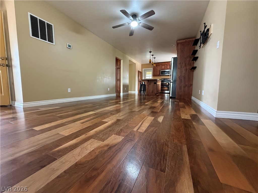 724 Avenue H Property Photo 4