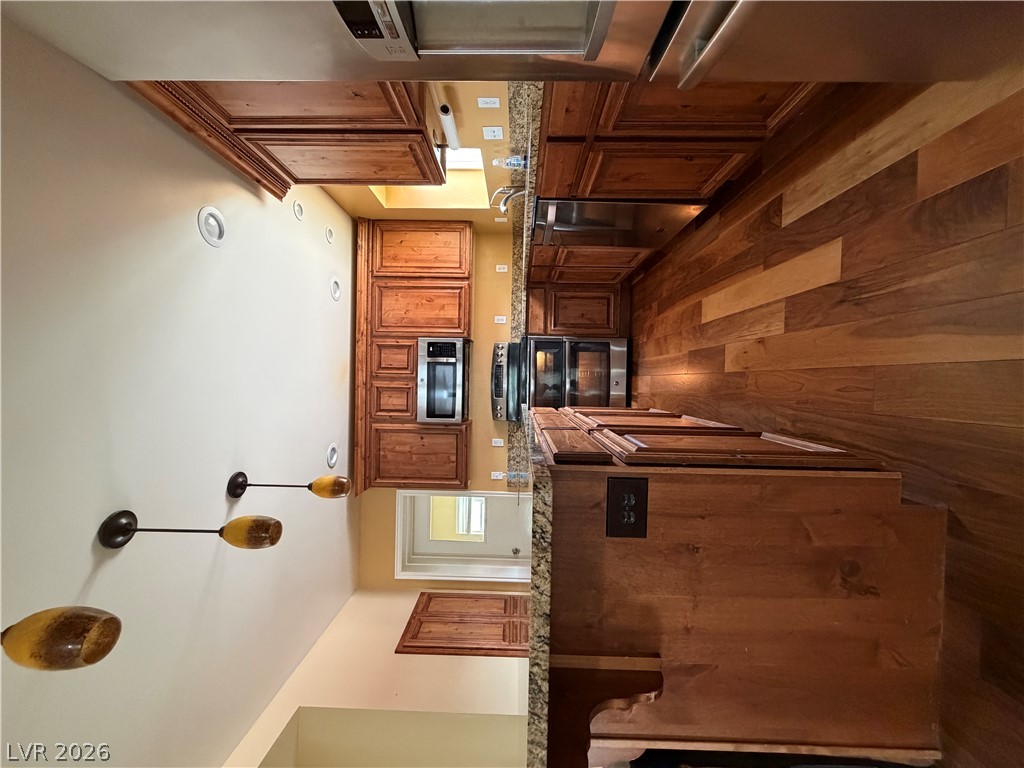 724 Avenue H Property Photo 8