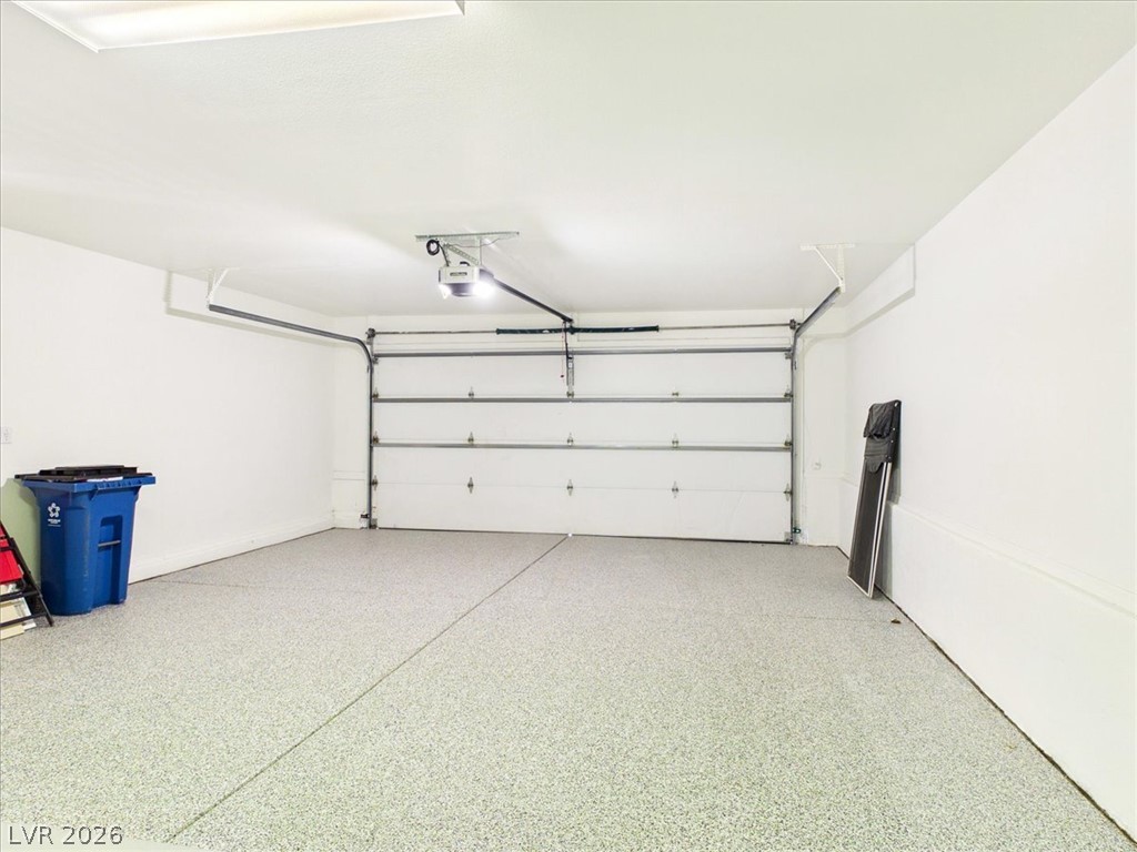 2833 Breakers Creek Drive Property Photo 55