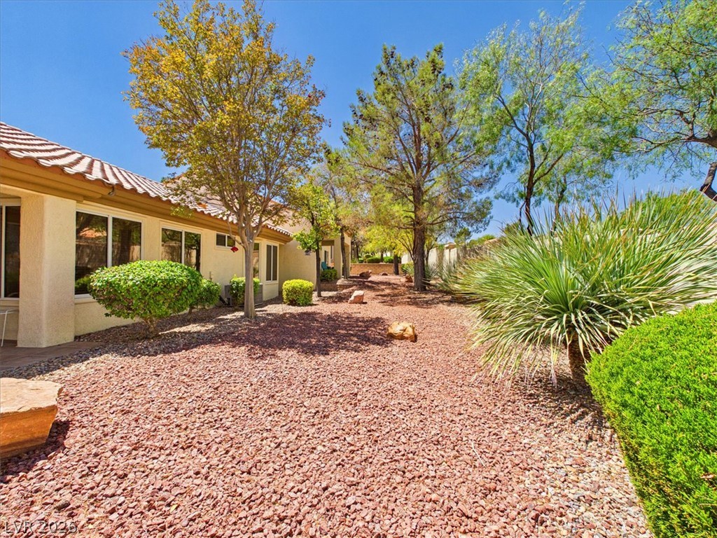 2833 Breakers Creek Drive Property Photo 62