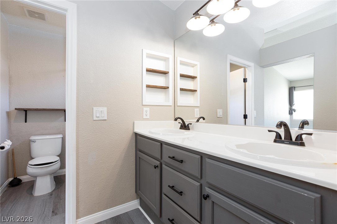6521 Raven Hall Street Property Photo 23