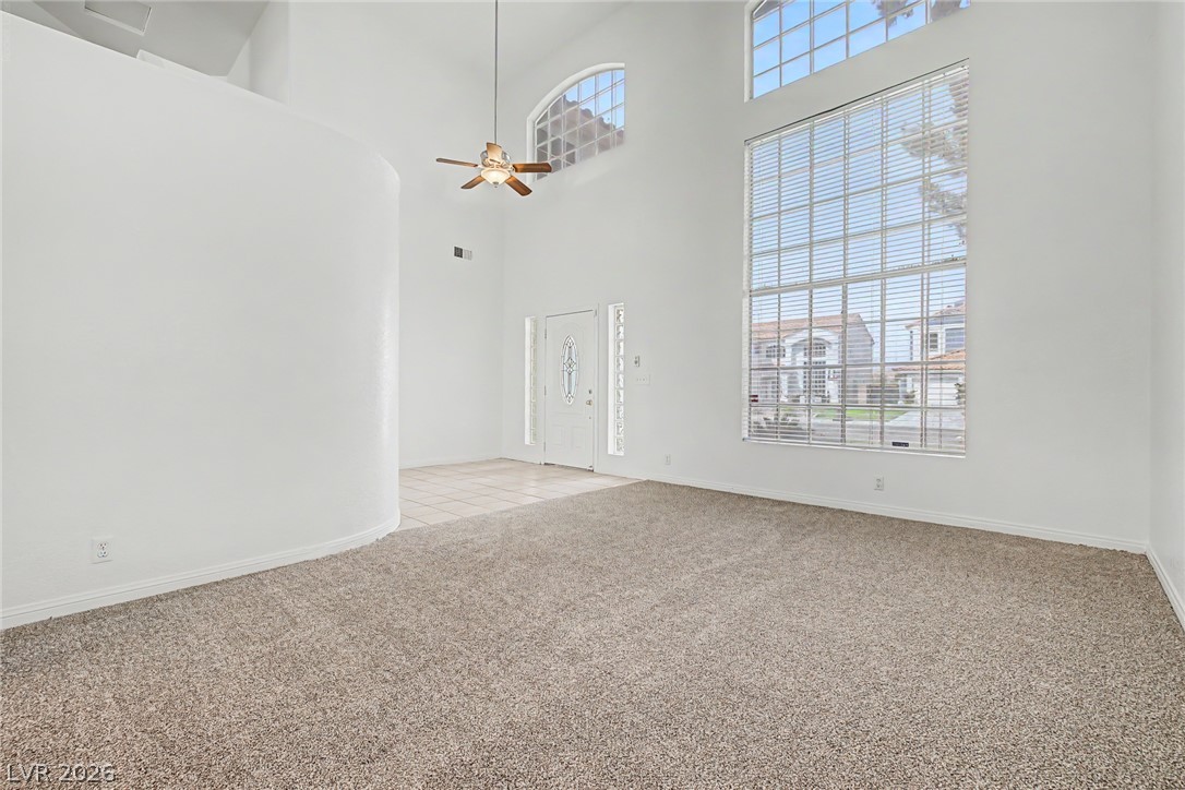 7782 Meadow Creek Street Property Photo 7
