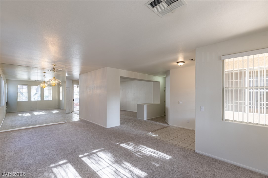 98 Glendive Street Property Photo 12