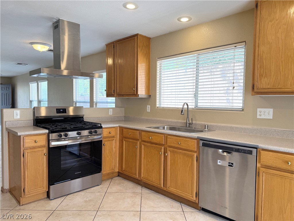 11260 Sandrone Avenue Property Photo 4