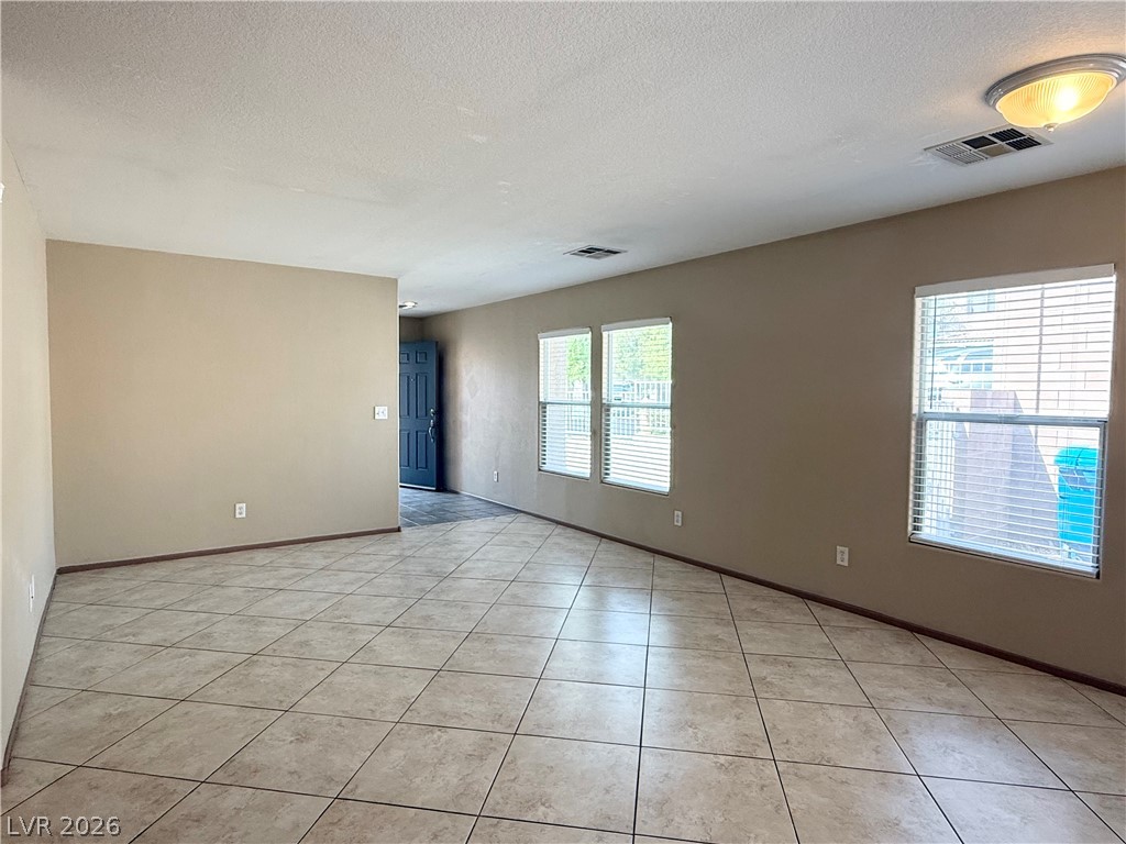 11260 Sandrone Avenue Property Photo 8