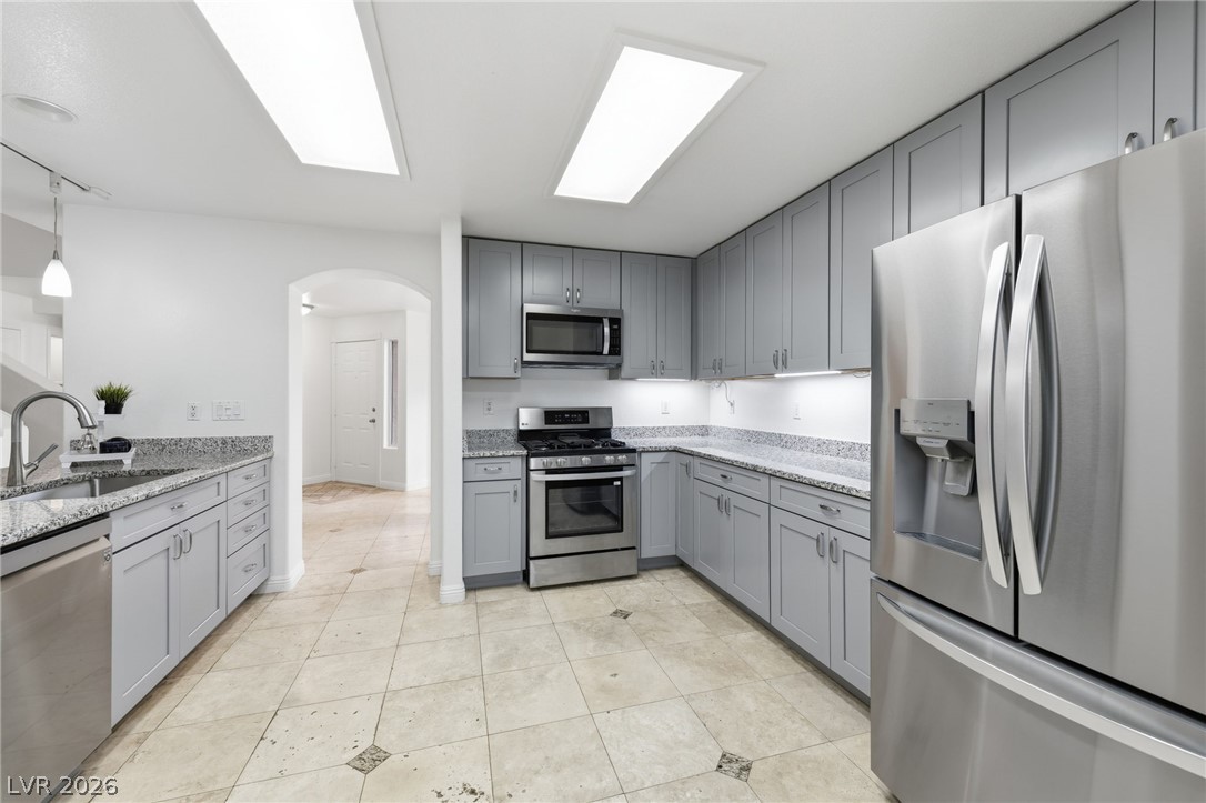 7717 Sanction Avenue Property Photo 7