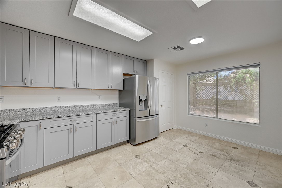 7717 Sanction Avenue Property Photo 10