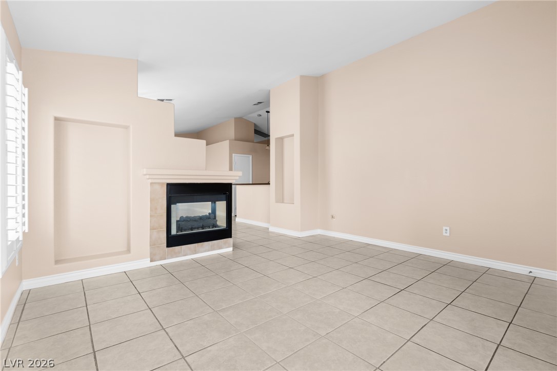 137 Winley Chase Avenue Property Photo 3