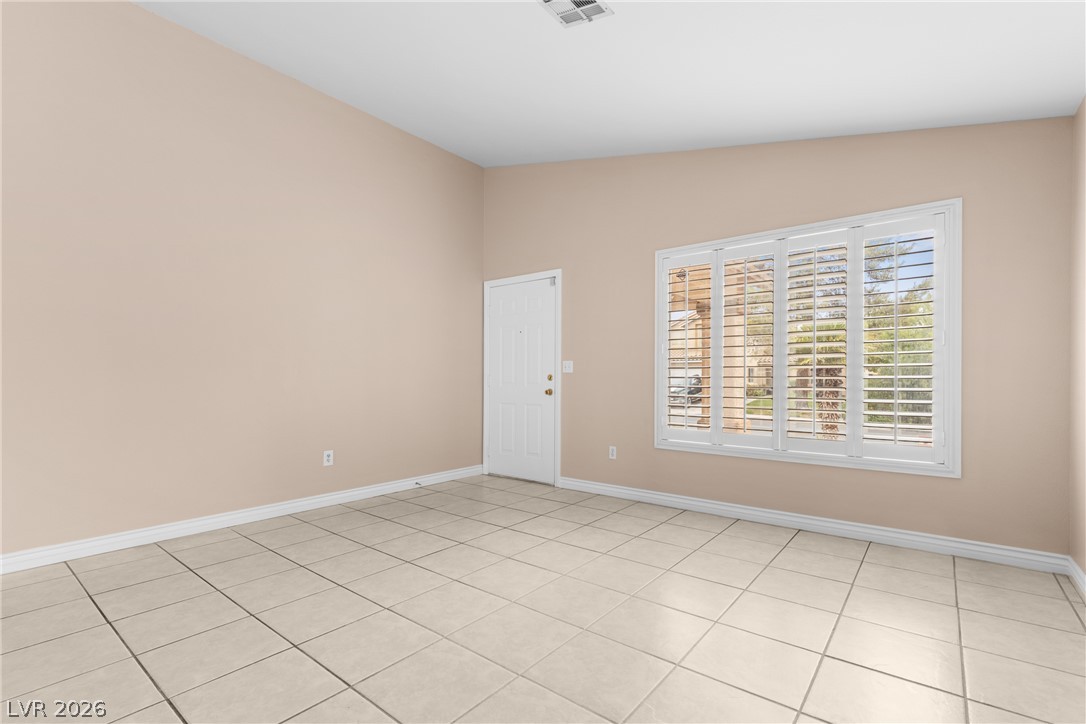 137 Winley Chase Avenue Property Photo 5