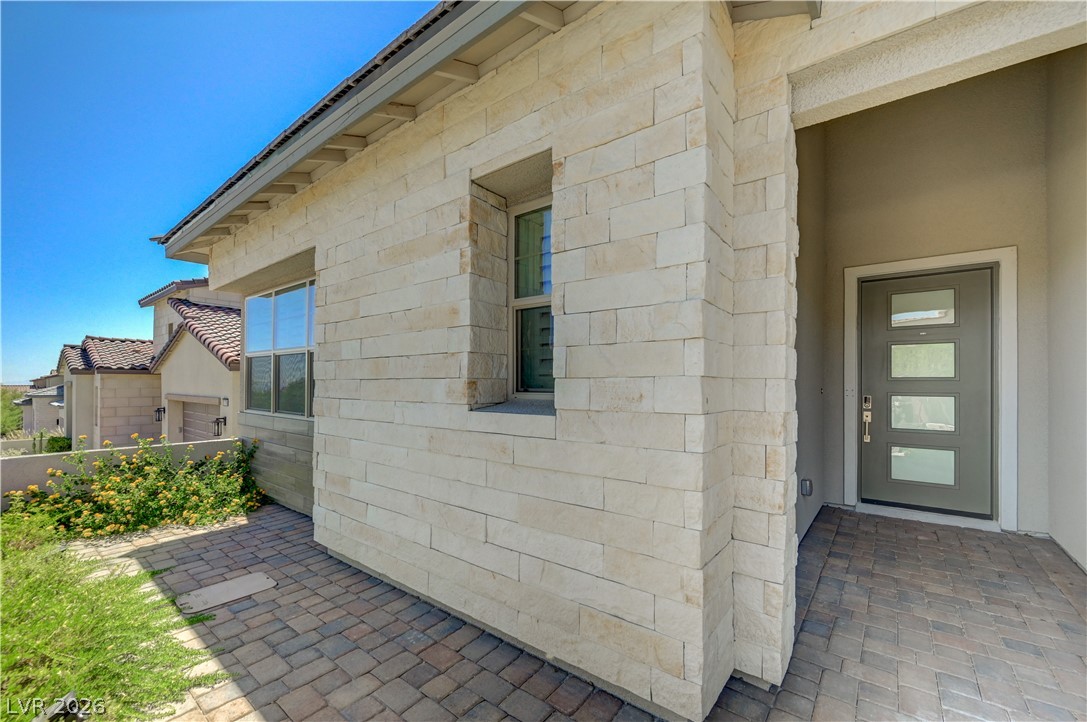 11803 Giroma Avenue Property Photo 3