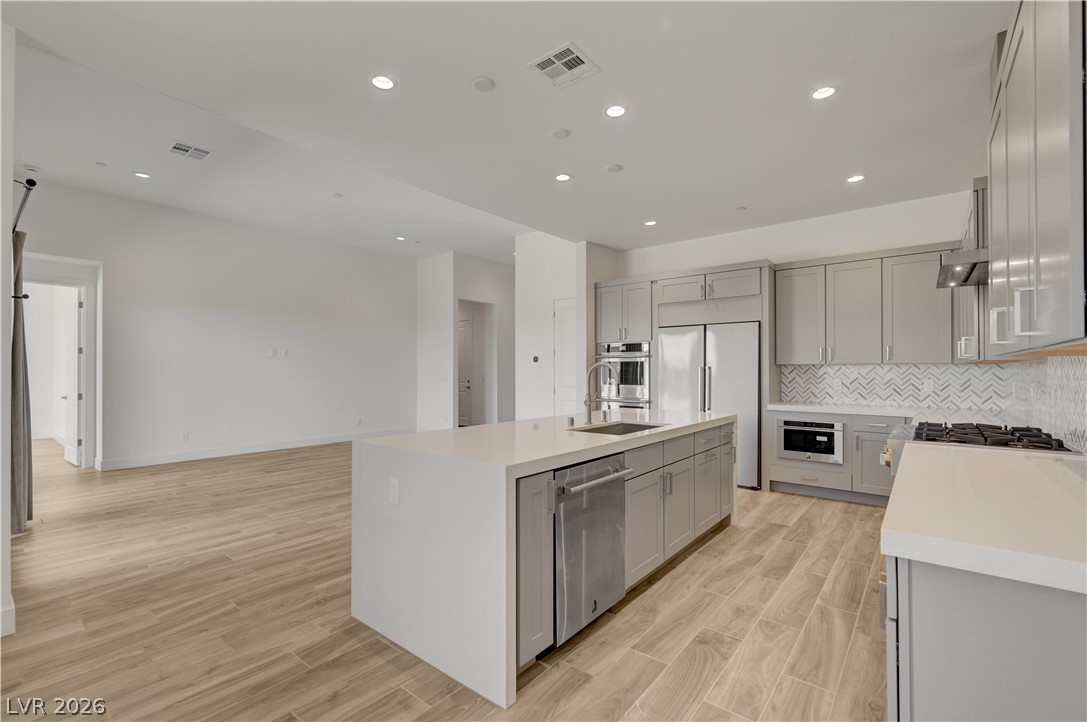 11803 Giroma Avenue Property Photo 12