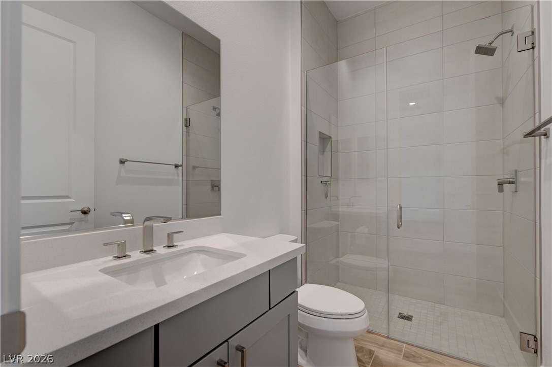 11803 Giroma Avenue Property Photo 28