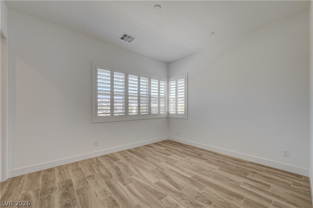 11803 Giroma Avenue Property Photo 29