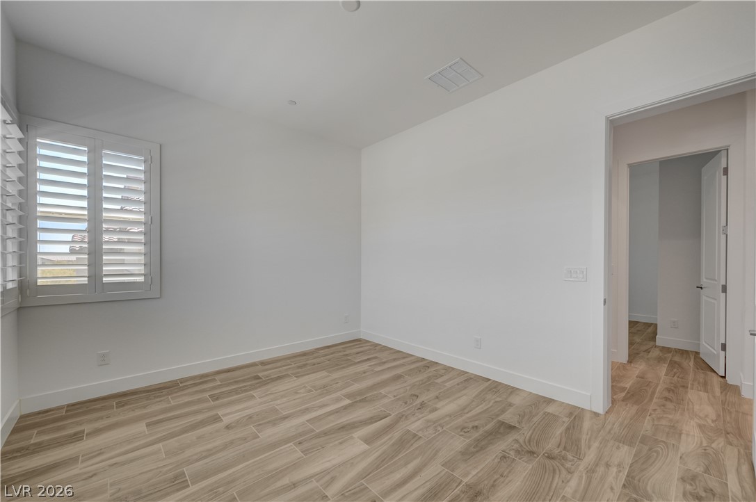 11803 Giroma Avenue Property Photo 33