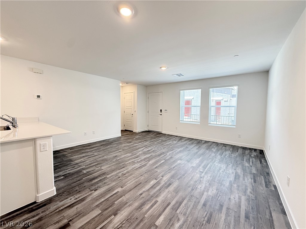 9844 Maple Pass Avenue Property Photo 10