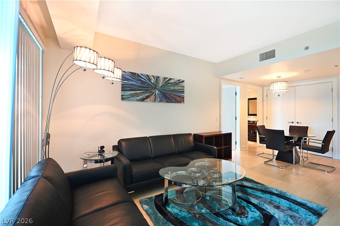 2700 South Las Vegas Boulevard 2107 Property Photo 3