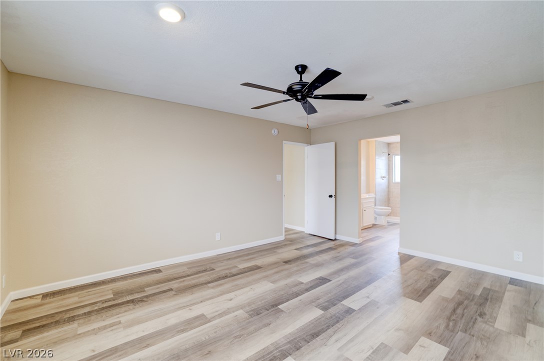 933 Palmhurst Drive Property Photo 12